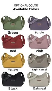Sac bandoulière en nylon imperméable disponible en huit couleurs avec large sangle