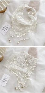 Détails de dentelle brodée pour foulard triangle avec bordure pompon et perles