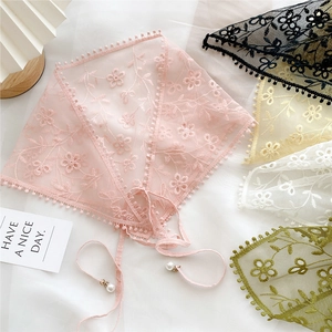 Foulard Triangle Dentelle Broderie Florale Avec Pendentifs Künstliche Perles Artificielles Style Mori Rétro Femme Cravate Cheveux Bandeau