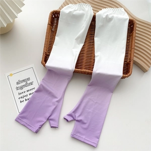Gradient ice silk sun protection sleeves with thumb holes for UV arm cooling and arm care
