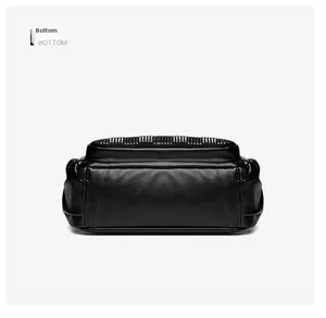 Détail du fond du sac en cuir noir grainé avec surpiqûres précises sur les bords