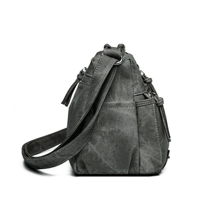 Sac à bandoulière multi-poches gris anthracite en toile pour femme avec sangle réglable de côté