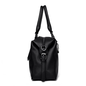 Sac fourre-tout classique en cuir grainé noir pour femme avec grande capacité de rangement