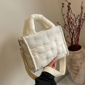 Gesteppte Puffer Handtasche Leichte Nylon Umhängetasche Lässiger Koreanischer Stil Gepolsterte Quadratische Tragetasche