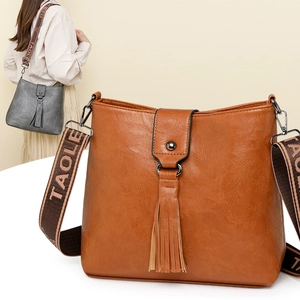 Sac Seau Vintage Cuir PU Grande Capacité Franges Gland Bandoulière Large Sac À Main Pour Femme Tendance Niche
