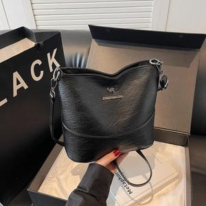 Women PU Leather Crossbody Bag Fashion Simple Lychee Grain Shoulder Bucket Bag Elegant Handbag Daily Versatile