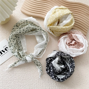 Triangle Bandana Scarf Floral Print Cotton Linen Hollow Lace Patchwork Neckerchief Hair Headband Women Vintage Style