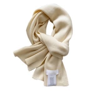 Chic cream white knitted long scarf with ribbed pattern for women in autumn and winter