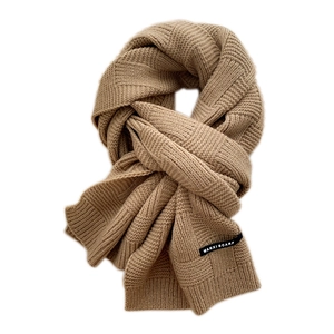 Écharpe d'hiver en tricot kaki uni avec motif à carreaux épais et texture chaude