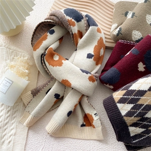Women Winter Knitted Scarf Thick Cashmere Like Shawl Warm Retro Argyle Floral Strawberry Pattern Wrap Scarf For Ladies