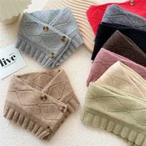 Knitted button scarf for women featuring diamond texture and cozy ribbed edges