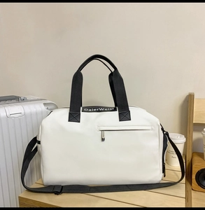 Détails du tissu Oxford imperméable et de la bandoulière réglable du sac de voyage