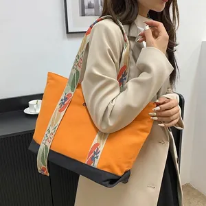 Sac Fourre-Tout En Toile Grande Capacité Color Block Floral Brodé Large Bandoulière Sac À Main Navette Voyage Femmes