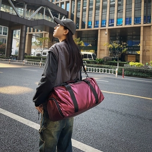 Burgundy oxford tote bag for travel with adjustable shoulder strap and large capacity