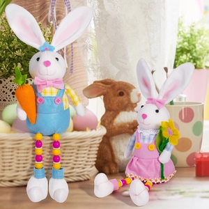 Lot de poupées lapins de Pâques aux jambes perlées avec carotte et fleurs décoratives