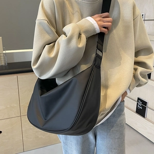 Black Oxford cloth large capacity half-moon crossbody bag with wide shoulder strap