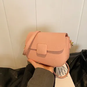 Women Pebble Grain PU Leather Crossbody Bag Small Square Shoulder Bag With Flap Closure Golden Hardware Minimalist