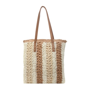 Grand sac fourre-tout en paille rayée pour la plage en été avec des poignées en cuir marron