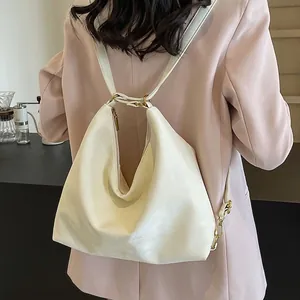 Sac À Épaule Grande Capacité Cuir PU Mat Hobo Tote Pour Femmes Urbain Simple Navette Sac À Main Décontracté Avec Matériel Doré