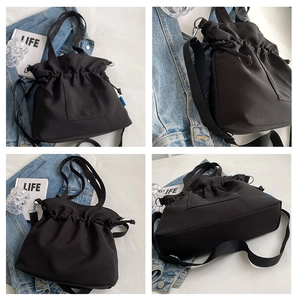 Vue multi-angles du sac cabas en toile noir avec cordon de serrage et poche carrée