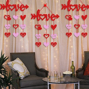 Lot de 3 décorations suspendues de la Saint-Valentin avec cœurs rouges et roses scintillants