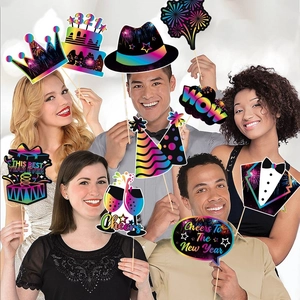 Accessoires photo du Nouvel An 2026 irisés avec motifs couronne et chapeau de fête