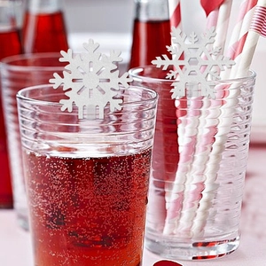 Glitzernde silberne Schneeflocken-Glasmarker für Weihnachtsfeiern und Dekorationen