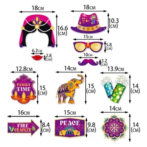 Accessoires photo de Diwali avec motifs indiens et détails des dimensions