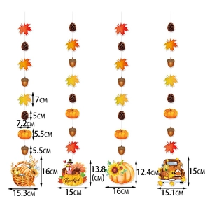 Guirlandes d'automne avec feuilles d'érable, citrouilles et dindes pour la Thanksgiving