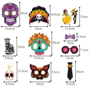 Kit de 10 accessoires de fête Jour des Morts avec motifs de crânes et fleurs colorées