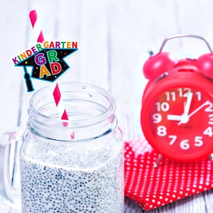 Kindergarten graduation straws with black cap topper for kids' ceremony party decoration