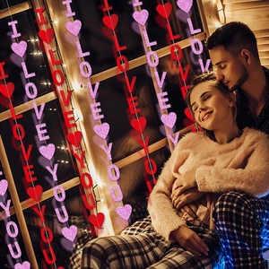 Décorations de coeur de Saint-Valentin avec pendentifs lettres I LOVE YOU scintillants