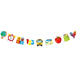 Nahaufnahme der Back to School Girlande mit Schulbus und Globus Symbolen am Band