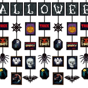 Bannières d'Halloween avec citrouilles, araignées et fantômes pour décoration murale