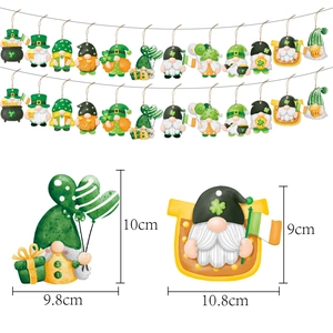 Décorations de gnomes pour la Saint-Patrick avec trèfles et pièces d'or festifs