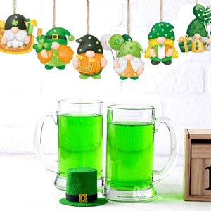 Lot de 6 ornements de nains de la Saint-Patrick en bois avec trèfles et chapeaux