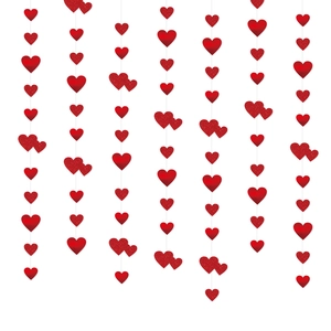 Vertical Valentine heart garland with red glitter and glossy hanging ornaments for wedding decor