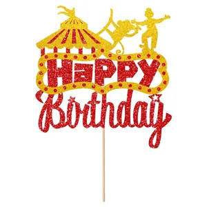 Glitzernder Zirkus-Kuchenaufsatz mit Happy Birthday-Schild und Tier-Silhouetten