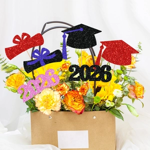 Décorations de vase scintillantes 2026 avec chapeau et diplôme pour remise de diplômes