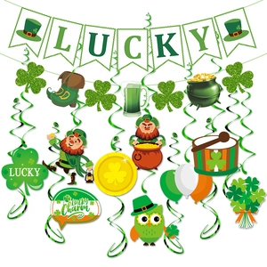 St. Patrick's Day Hanging Decorations Shamrock Banner Swirls Paper Green Irish Festival Party Decor