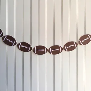 Guirlande de fête thème football américain avec fanions marron et blanc pour déco