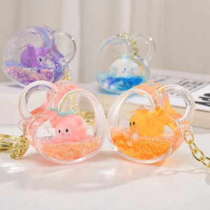Porte-Clés Sables Mouvants En Acrylique Forme De Coeur Figurine Animal Dessin Animé Liquide Pailleté Pendentif Sac Accessoire Mignon
