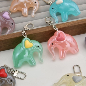 Cute Elephant Keychain Acrylic Resin Translucent Heart Ear Cartoon Bag Charm Keyring For Students Gift