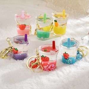 Cute Fruit Tea Cup Keychain Acrylic Liquid Quicksand Floating Strawberry Mini Beverage Charm Bag Pendant Kawaii Accessory