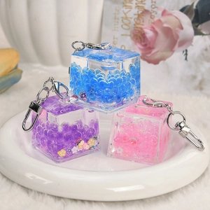 Luminous Liquid Quicksand Keychain Acrylic Cube Floating Flower Sequins Bag Pendant Glow In The Dark Cute Gift