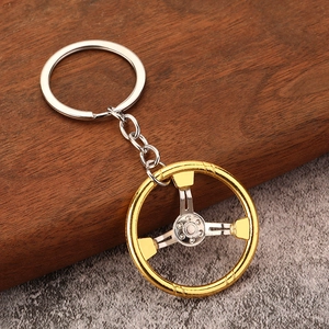Creative gold and silver mini racing steering wheel keychain with metal link chain