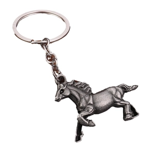 Vintage silver metal horse keychain featuring a dynamic running horse pendant for gifts