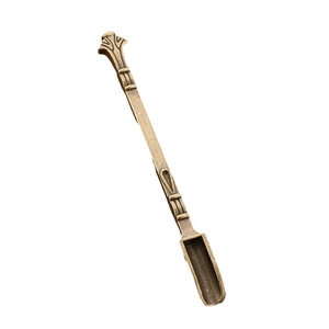Portable vintage bronze metal scoop tool with bamboo-style handle for tobacco and tea