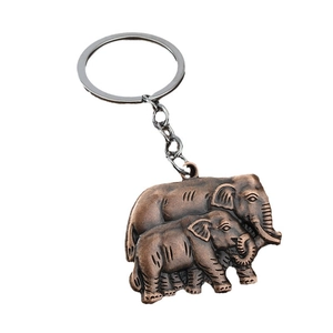 Antique bronze elephant keychain with mother-and-child design and metal split ring