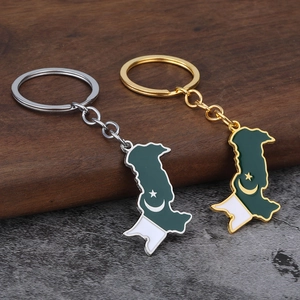 Pakistan Map Keychain Zinc Alloy Enamel Flag Star Crescent National Map Shape Key Ring Accessory Men Women